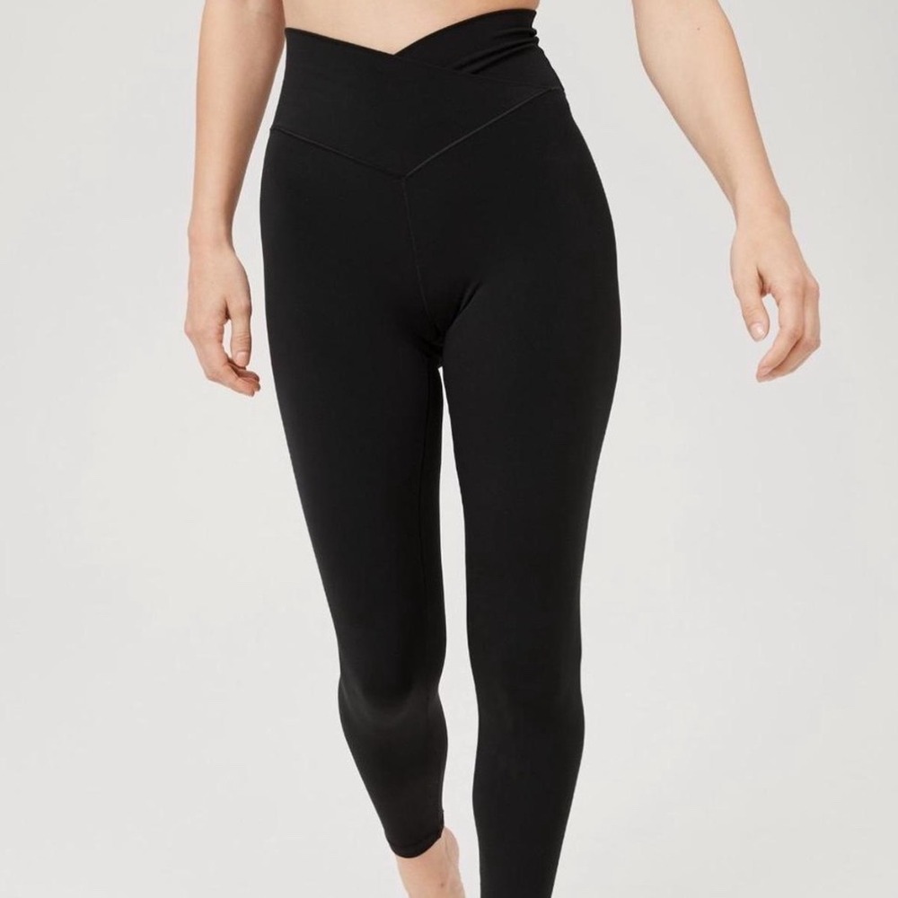 OFFLINE by Aerie Real‎ Me 7/8 High Rise Leggings Black Women's Size M